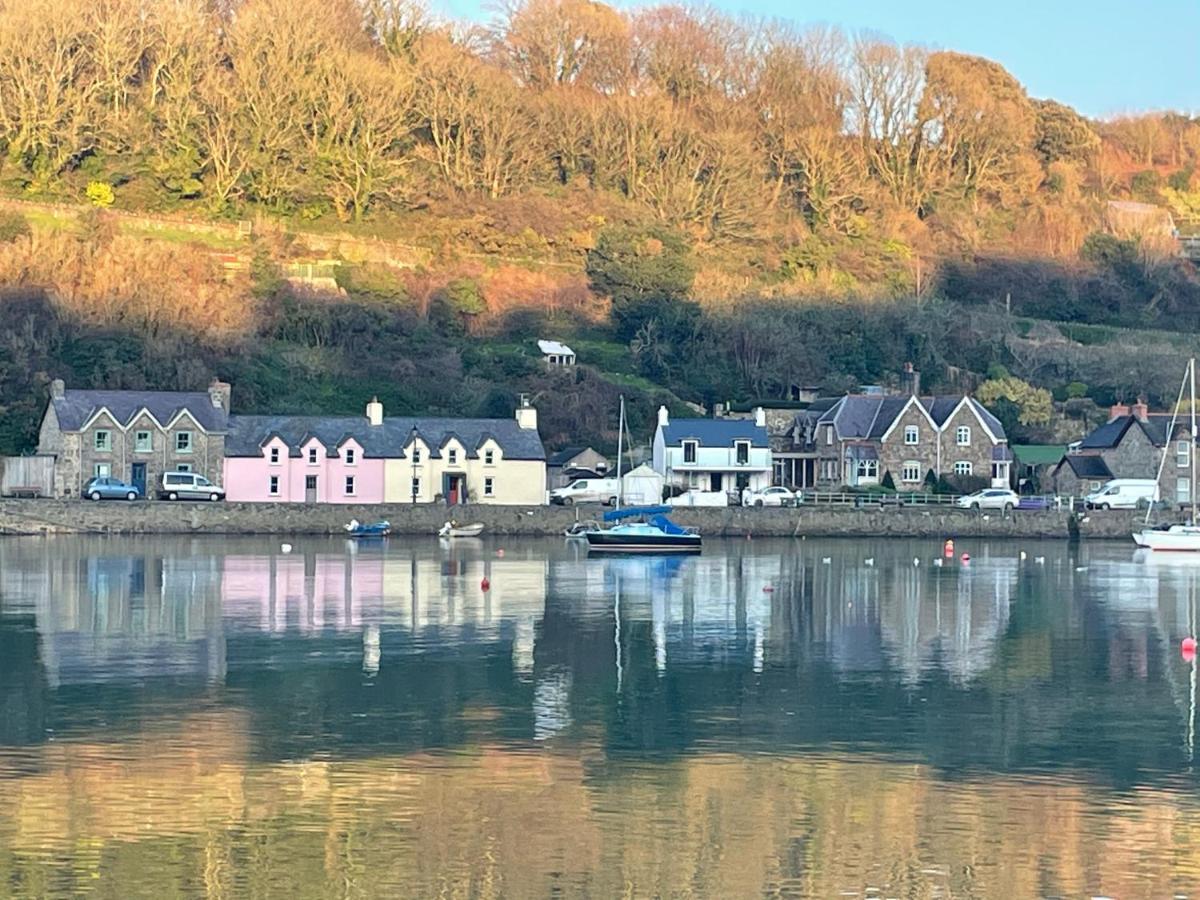 The Dairy @ Trefechan Wen Goodwick Exterior photo