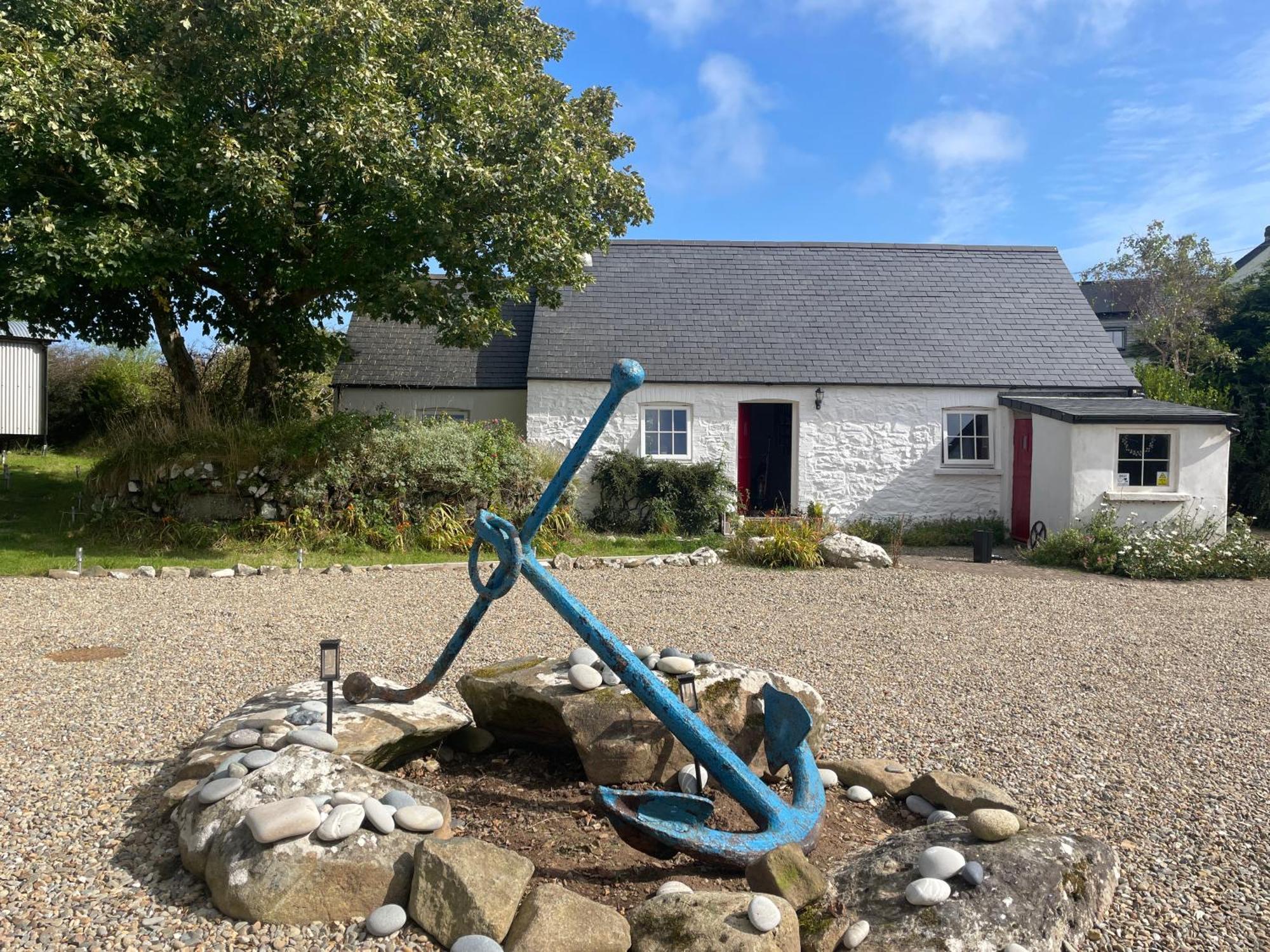 The Dairy @ Trefechan Wen Goodwick Exterior photo